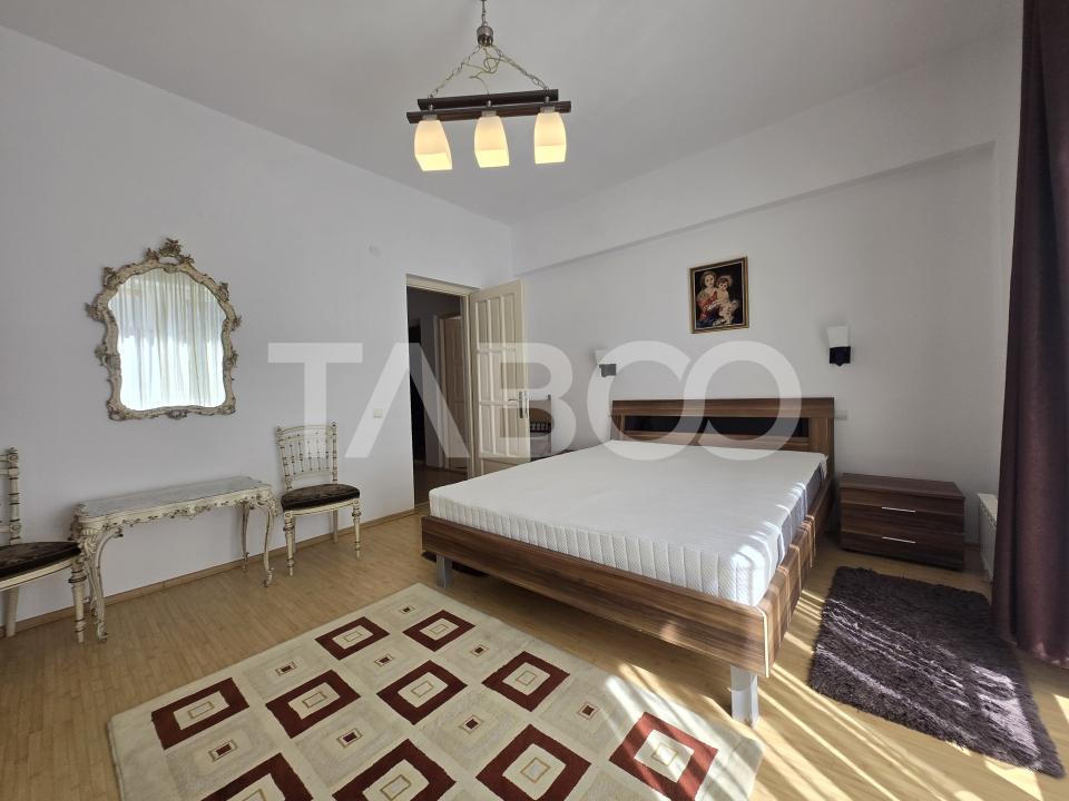 Apartament 4 camere de inchiriat 140 mp cu garaj zona Rahovei Sibiu