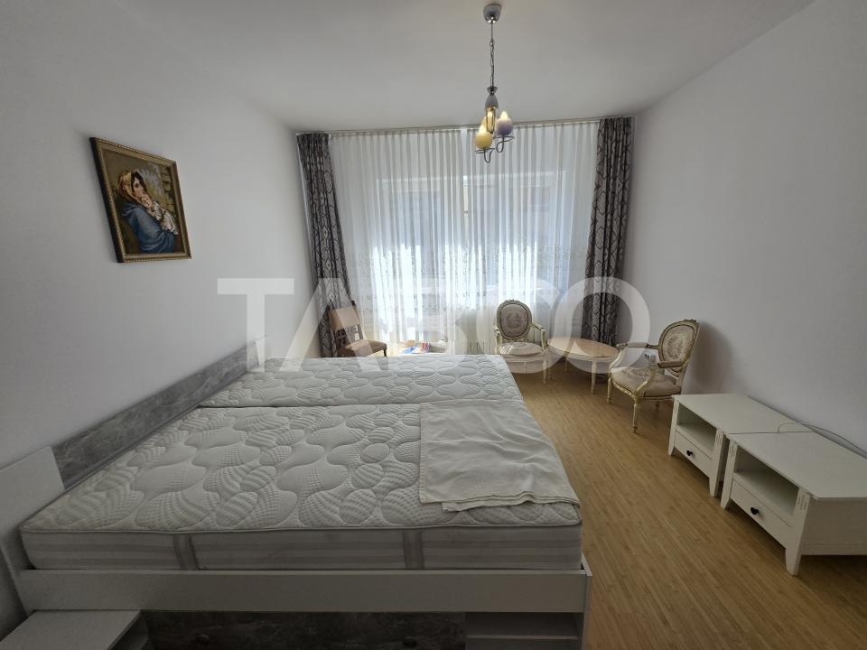 Apartament 4 camere de inchiriat 140 mp cu garaj zona Rahovei Sibiu