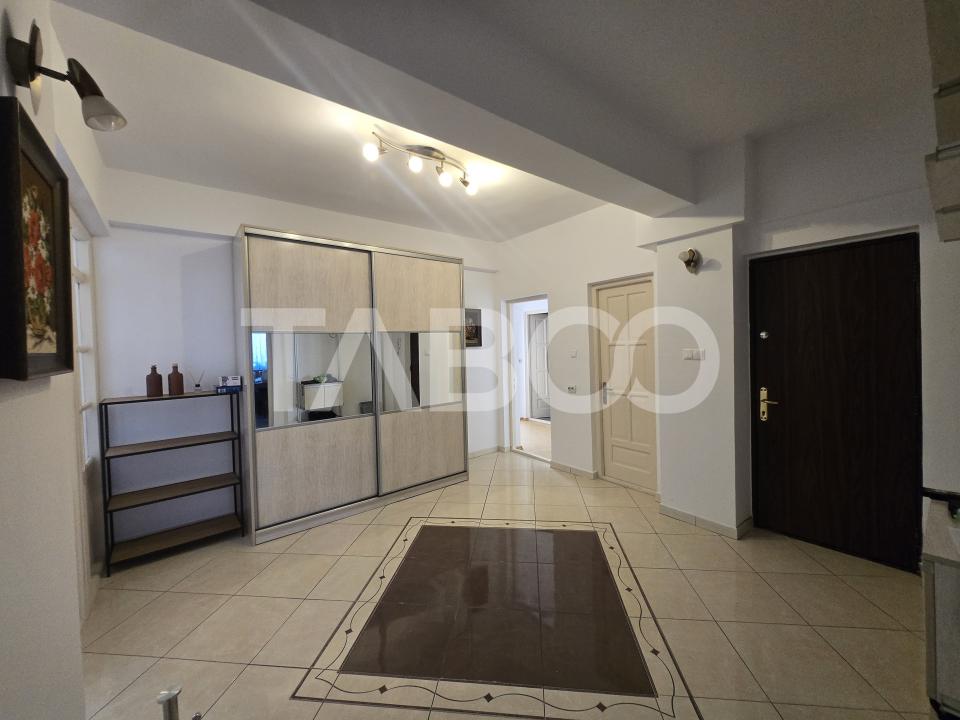 Apartament 4 camere de inchiriat 140 mp cu garaj zona Rahovei Sibiu