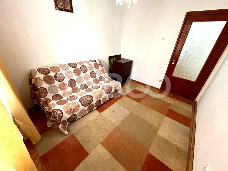Apartament 4 camere de inchiriat 2 bai 2 balcoane Calea Dumbavii Sibiu