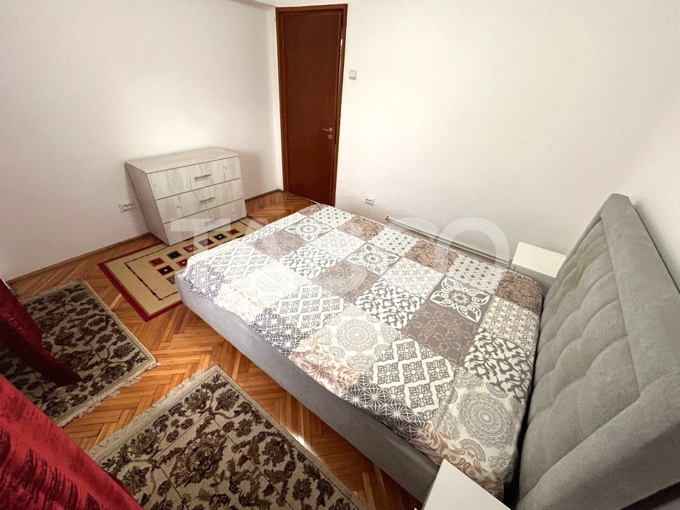 Apartament 4 camere de inchiriat 2 bai 2 balcoane Calea Dumbavii Sibiu