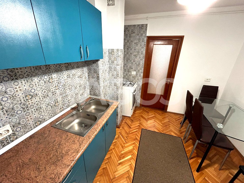 Apartament 4 camere de inchiriat 2 bai 2 balcoane Calea Dumbavii Sibiu