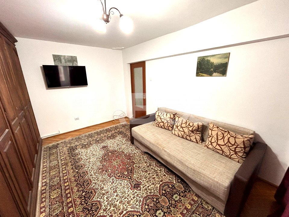 Apartament 4 camere de inchiriat 2 bai 2 balcoane Calea Dumbavii Sibiu
