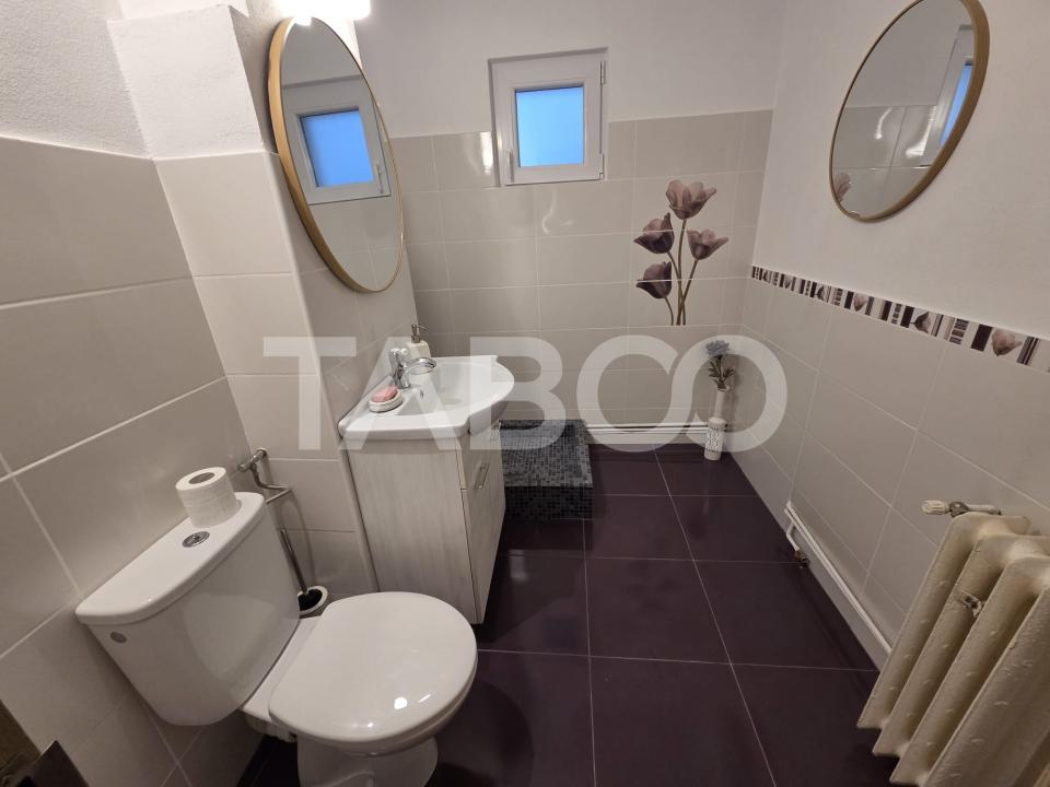 Apartament 4 camere de inchiriat Bulevardul Unirii acces din strada