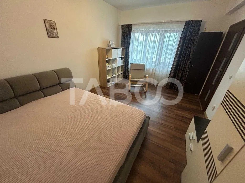 Apartament 4 camere de vanzare decomandat 110 mp zona Mihai Viteazul in Sibiu - Cernei