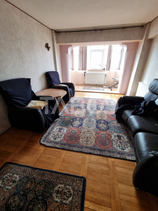 Apartament 4 camere de vanzare decomandat 90mp zona Central Sibiu