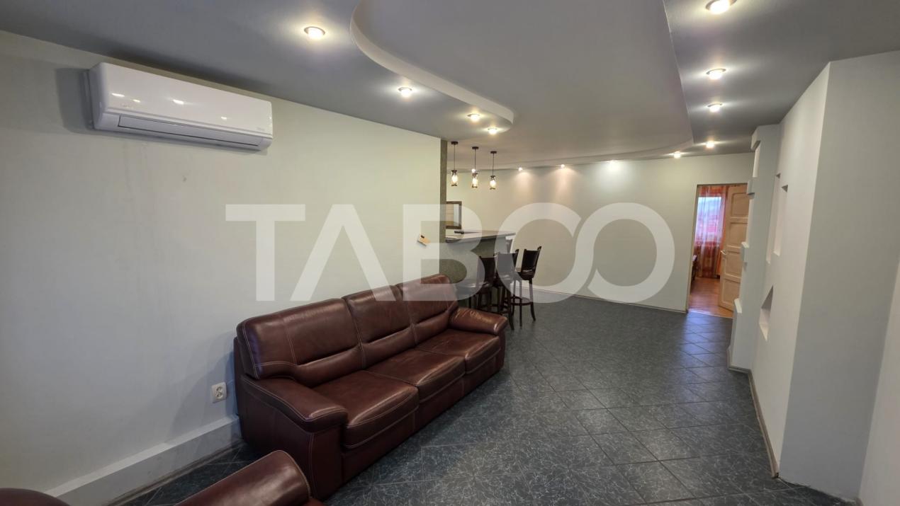 Apartament 4 camere de vanzare in Sebes Valea Frumoasei