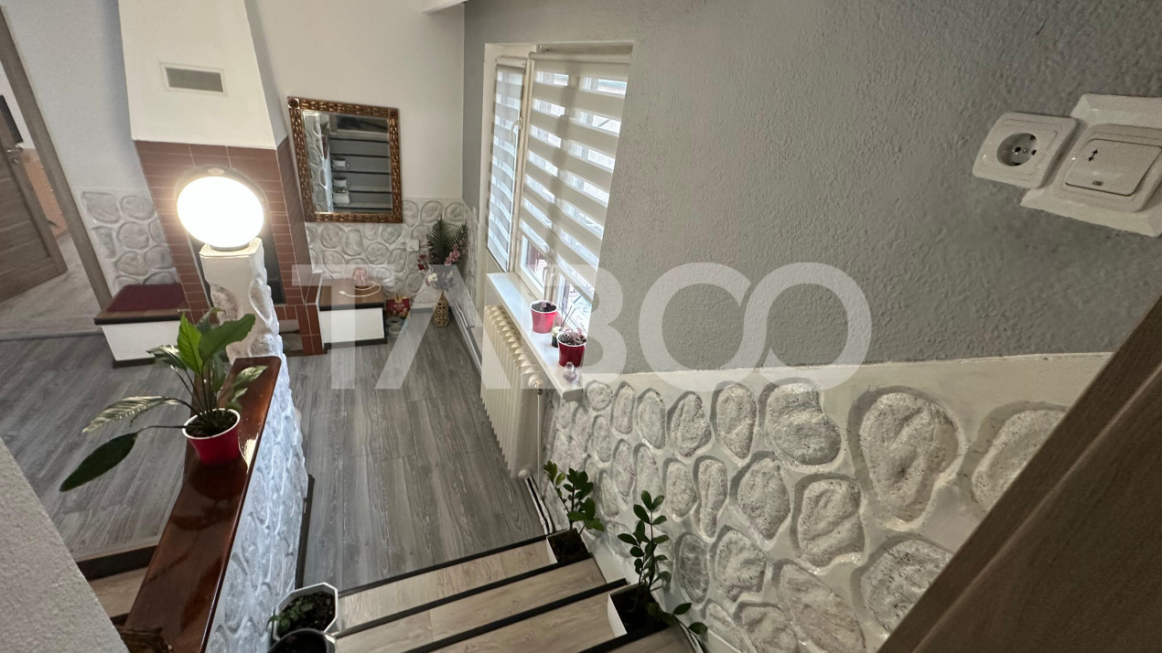 Apartament 4 camere la casa pivnita curte privata zona Lazaret Sibiu
