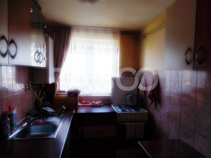 Apartament 4 camere la mansarda fara comision in Sibiu zona Rahova