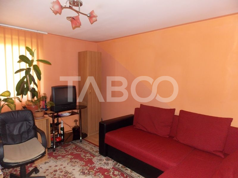 Apartament 4 camere la mansarda fara comision in Sibiu zona Rahova
