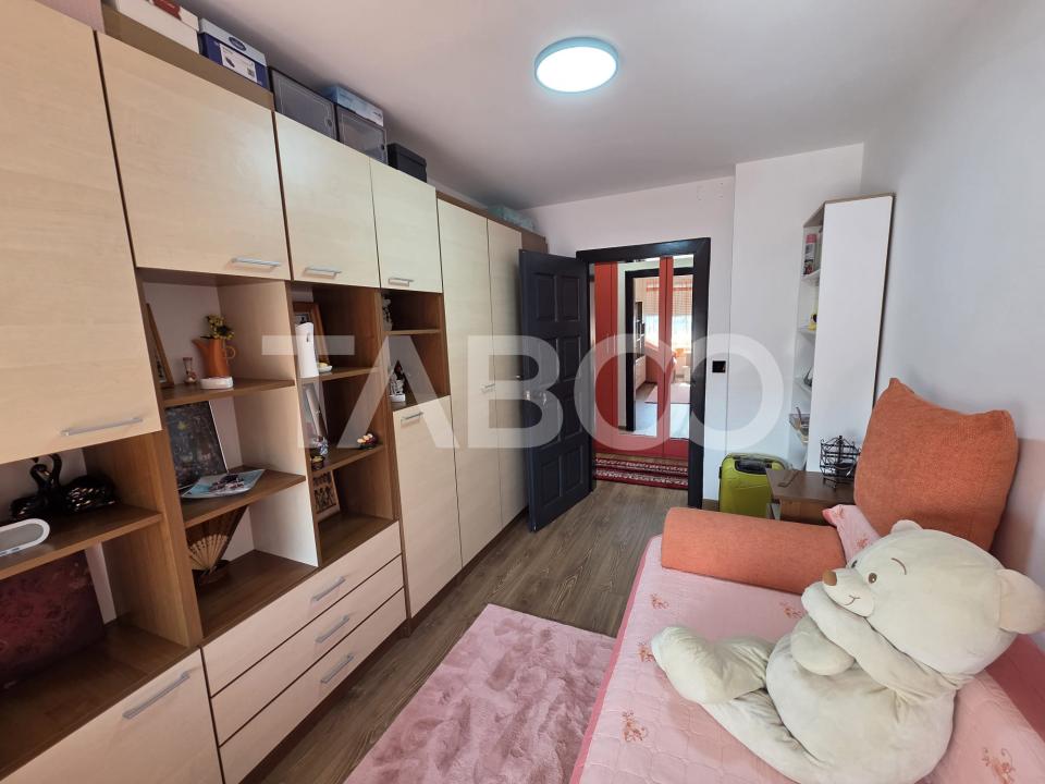 Apartament 4 camere zona centrala 98 mp cu scara interioara renovat 