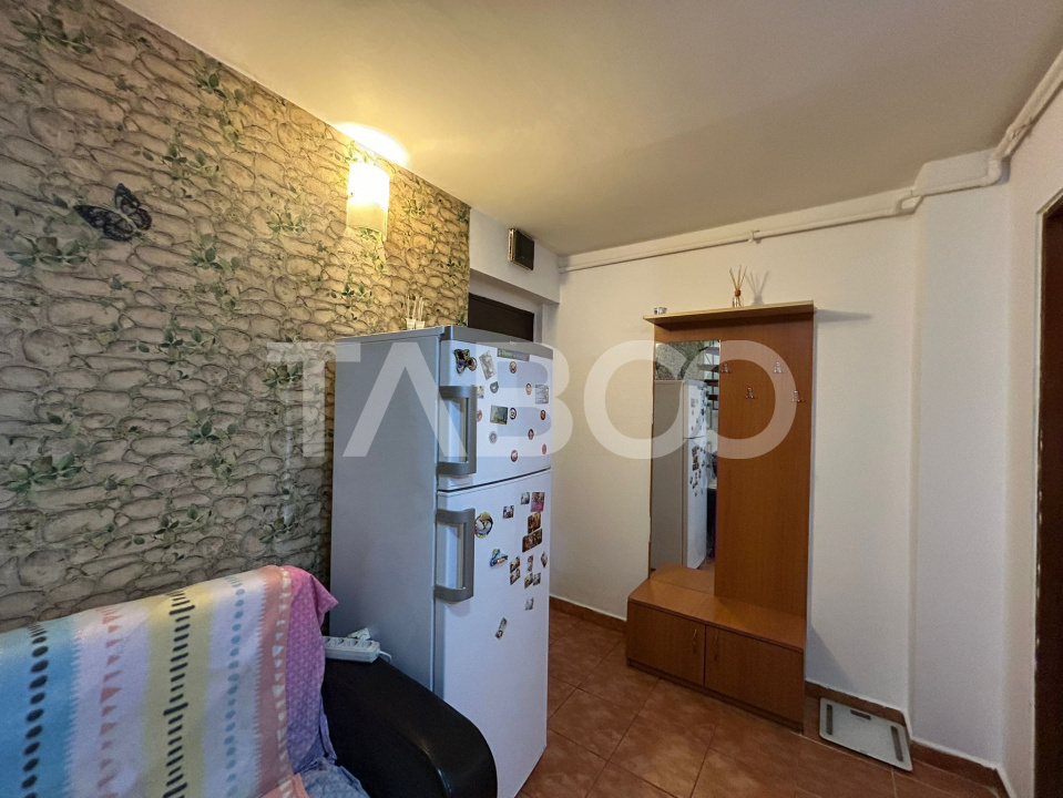 Apartament 4 camere zona Rahovei Sibiu pretabil investitie sigura 