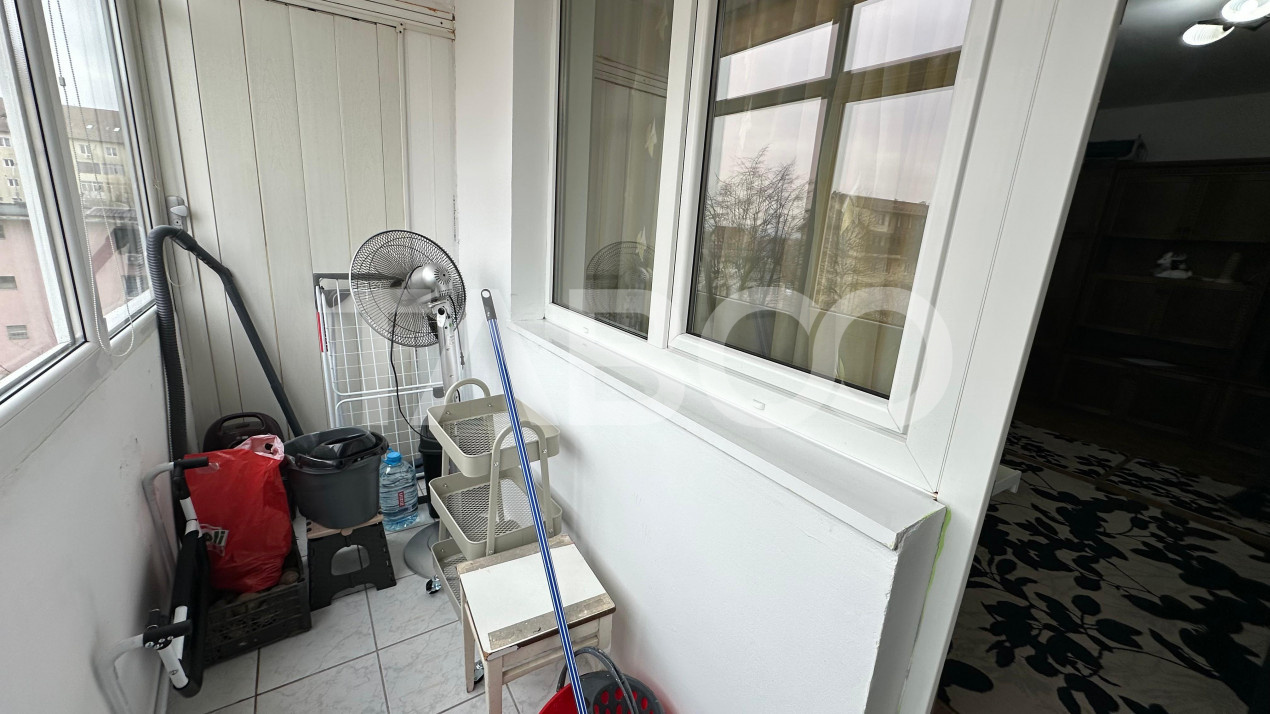 Apartament 48 mpu 2 camere balcon 9 mp zona Mihai Viteazul Sibiu