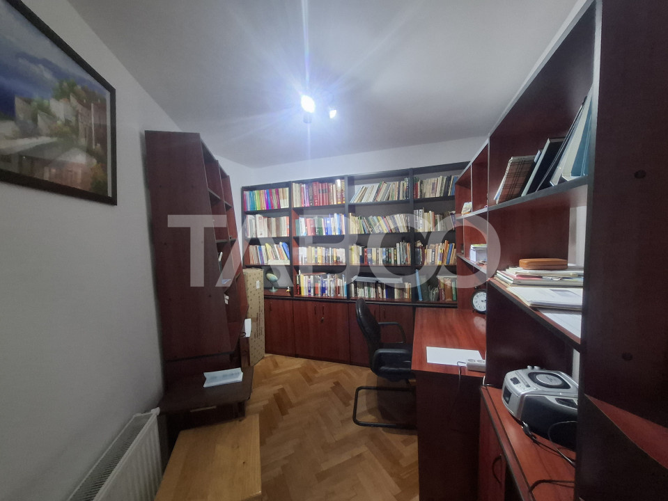 Apartament 5 camere de vanzare 138 mp utili zona Ciresica Sibiu
