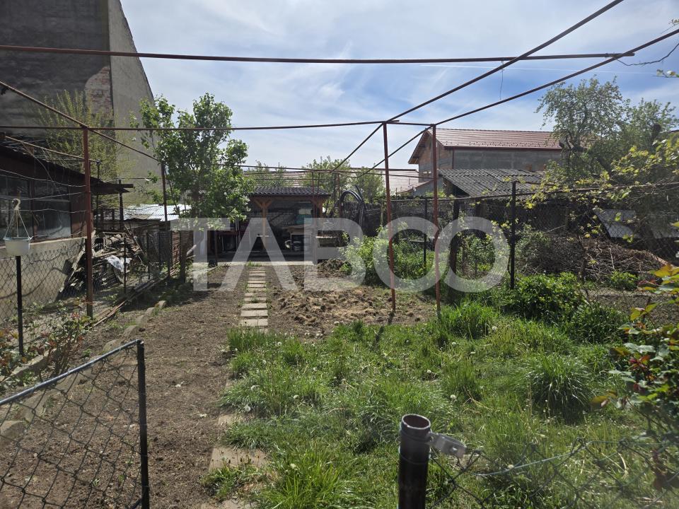 Apartament 5 camere de vanzare decomandat 182 mp zona Piata Cluj Sibiu