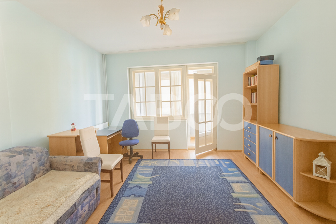 Apartament 5 camere + teren Bulevardul Mihai Viteazul -Hidroelectrica 