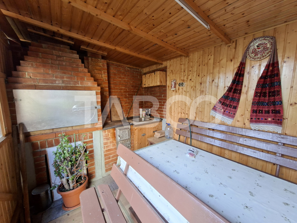 Apartament 5 camere + teren Bulevardul Mihai Viteazul -Hidroelectrica 