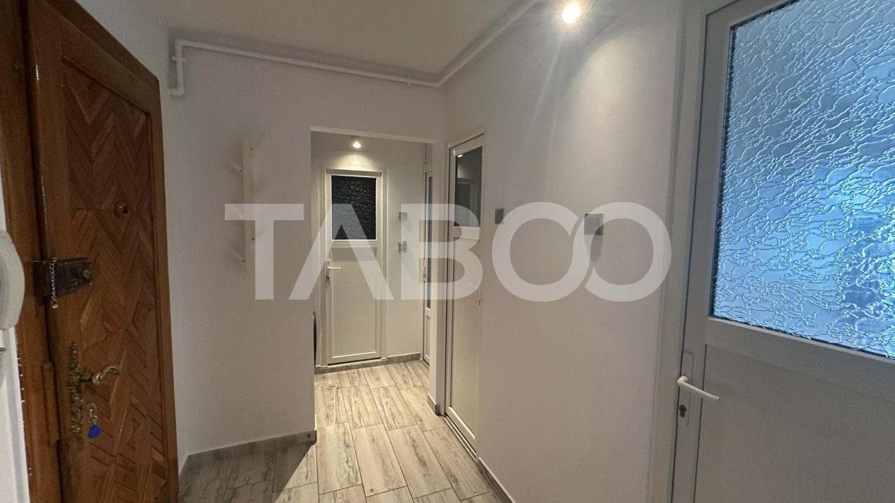 Apartament 55 mpu 2 balcoane de inchiriat decomandat 2 camere 