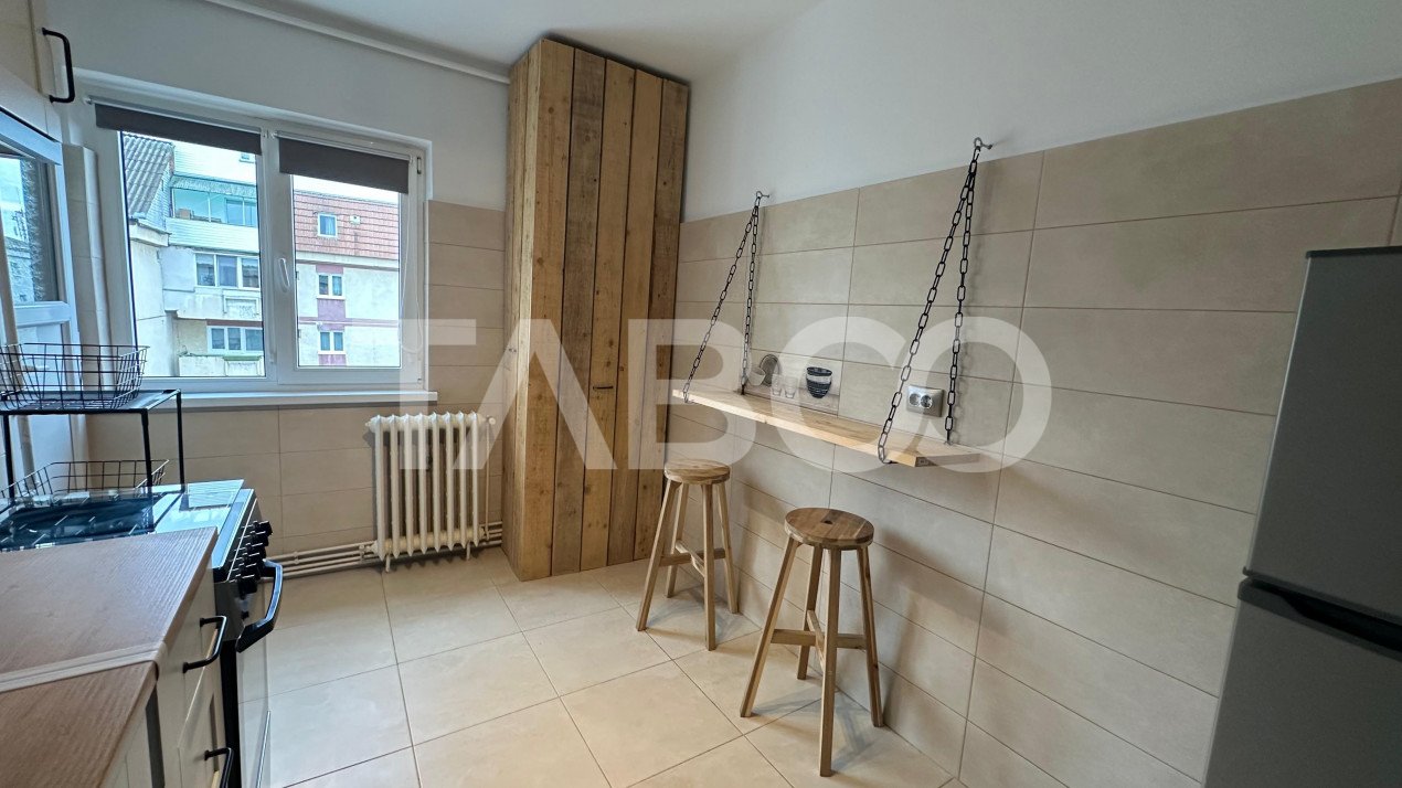 Apartament 55 mpu 2 balcoane de inchiriat decomandat 2 camere 