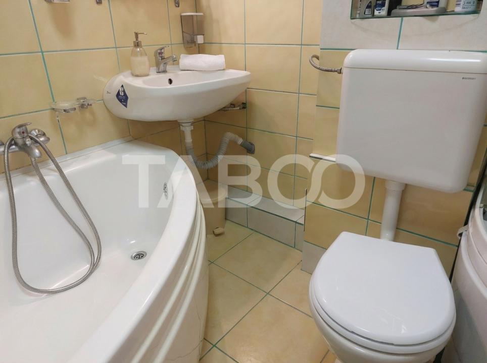 Apartament 55 mpu mobilat utilat 3 camere 2 balcoane pivnita Cisnadie