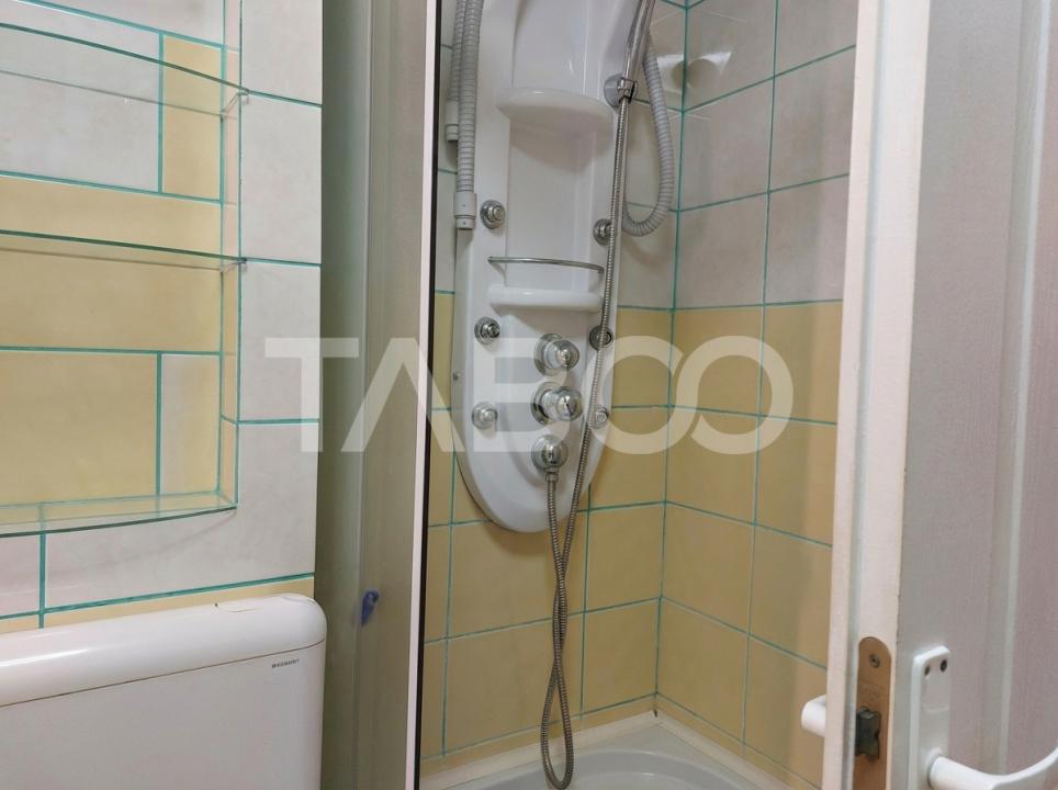 Apartament 55 mpu mobilat utilat 3 camere 2 balcoane pivnita Cisnadie