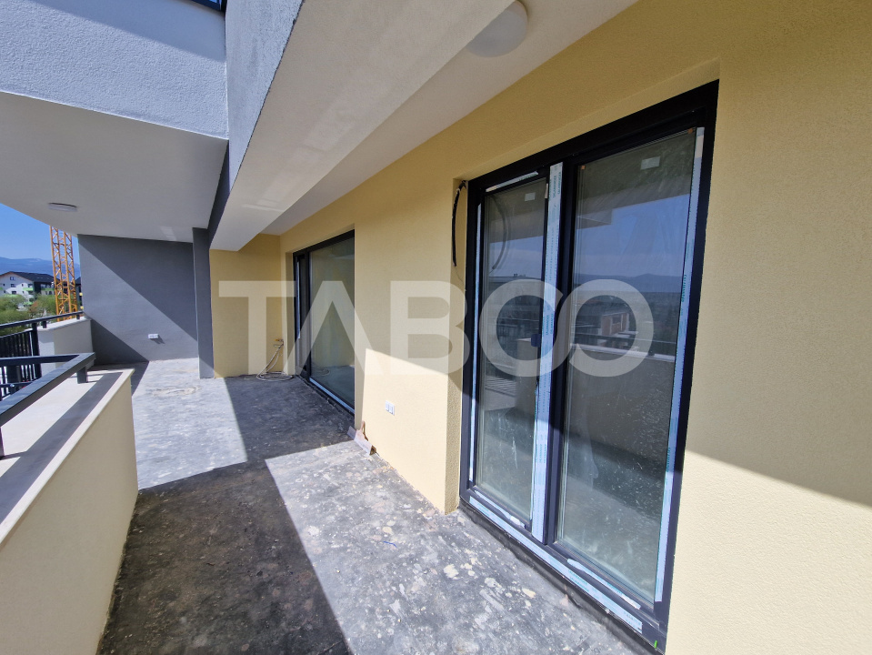 Apartament 66 mp utili 3 camere 2 bai etaj 3 in bloc cu lift Turnisor