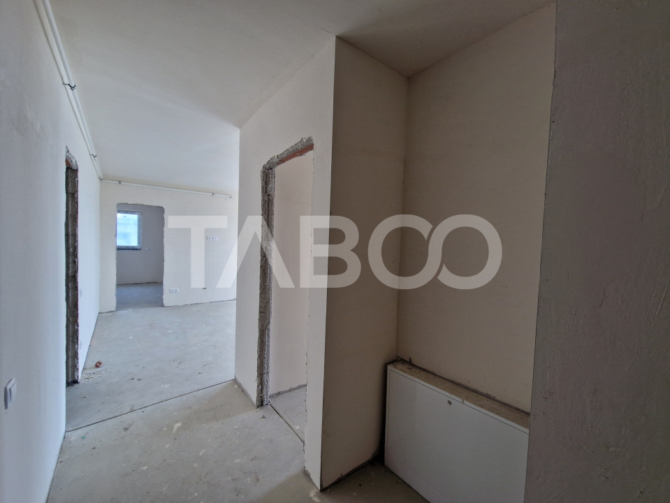 Apartament 66 mp utili 3 camere 2 bai etaj 3 in bloc cu lift Turnisor