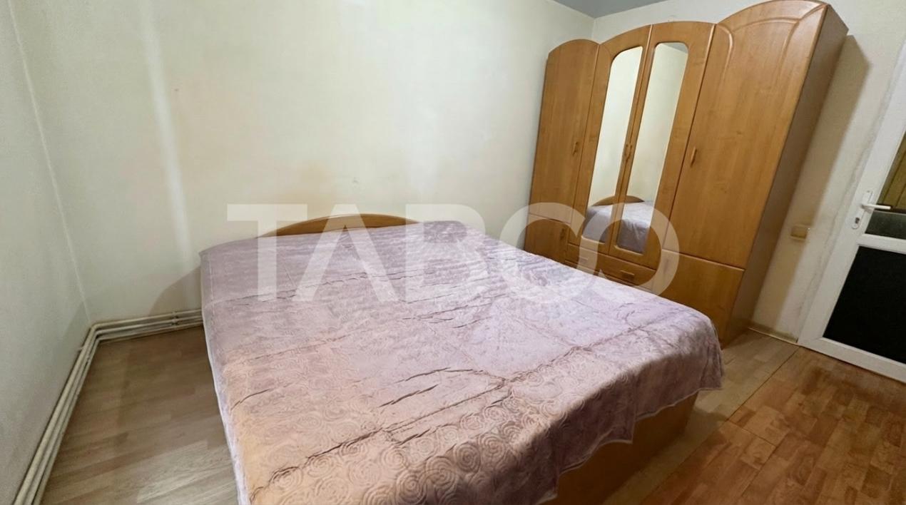Apartament 72 mpu 3 camere 2 balcoane etaj intermediar Terezian Sibiu