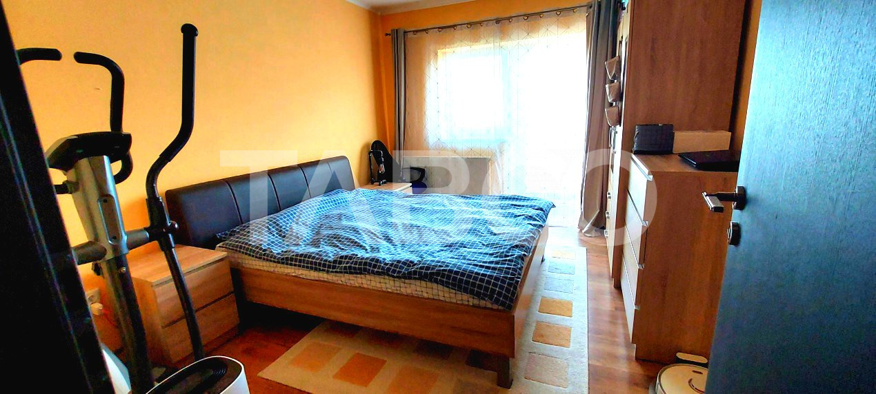 Apartament 75 mp 3 camere 2 bai si loc de parcare Arhitectilor Sibiu