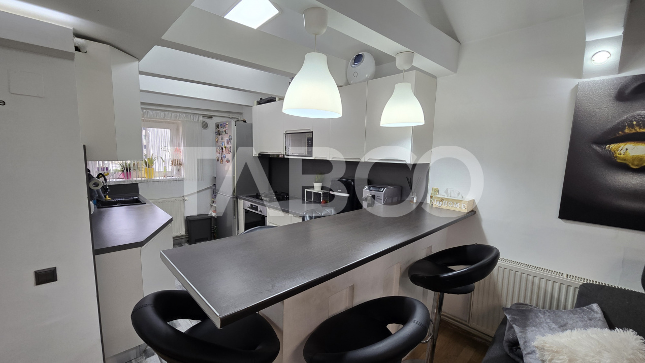 Apartament 82 mpu 4 camere 2 bai balcon mobilat utilat Rahovei