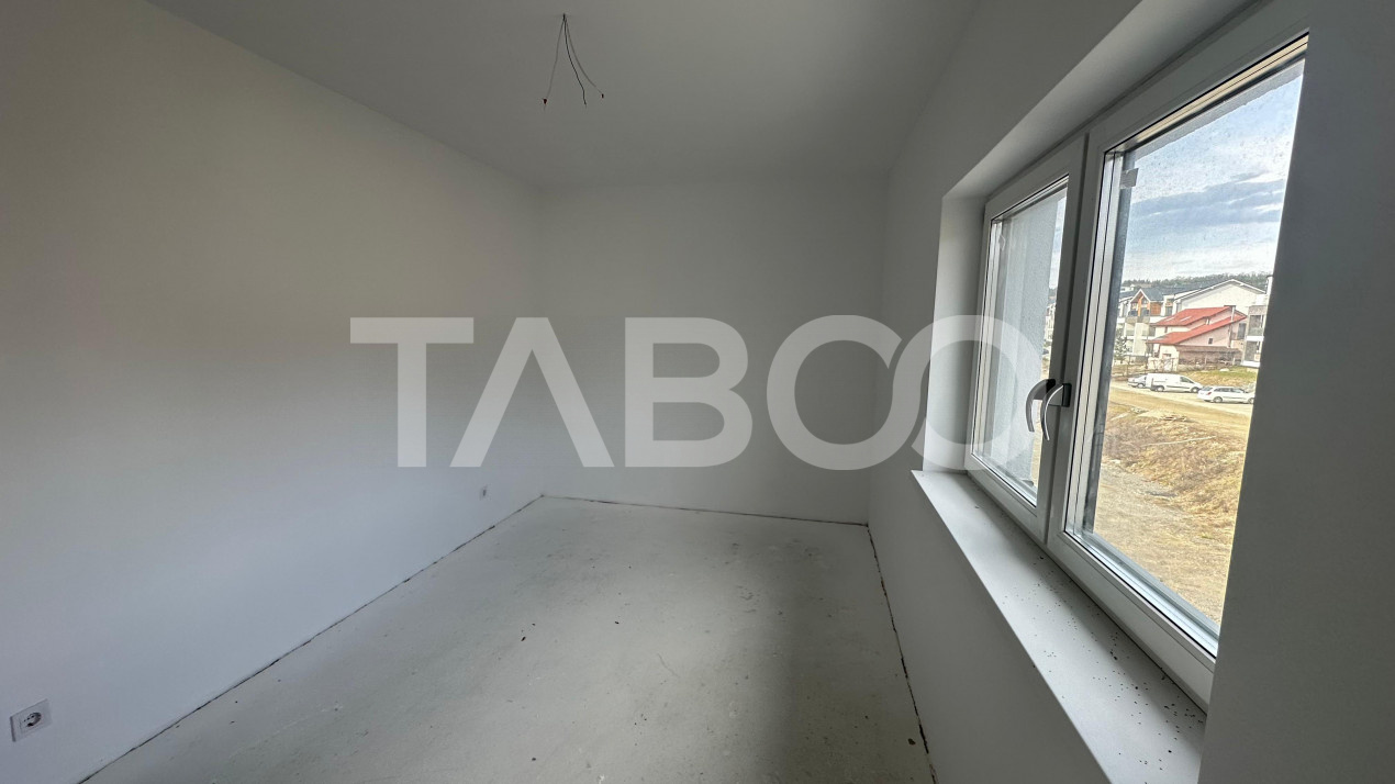 Apartament 85 mpu 3 camere cu balcon parcare inclusa  zona Vest Sibiu