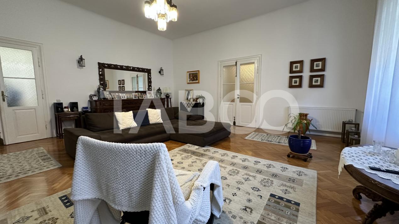 Apartament 86 mpu investitie sigura cu pivnita zona Ultracentrala 