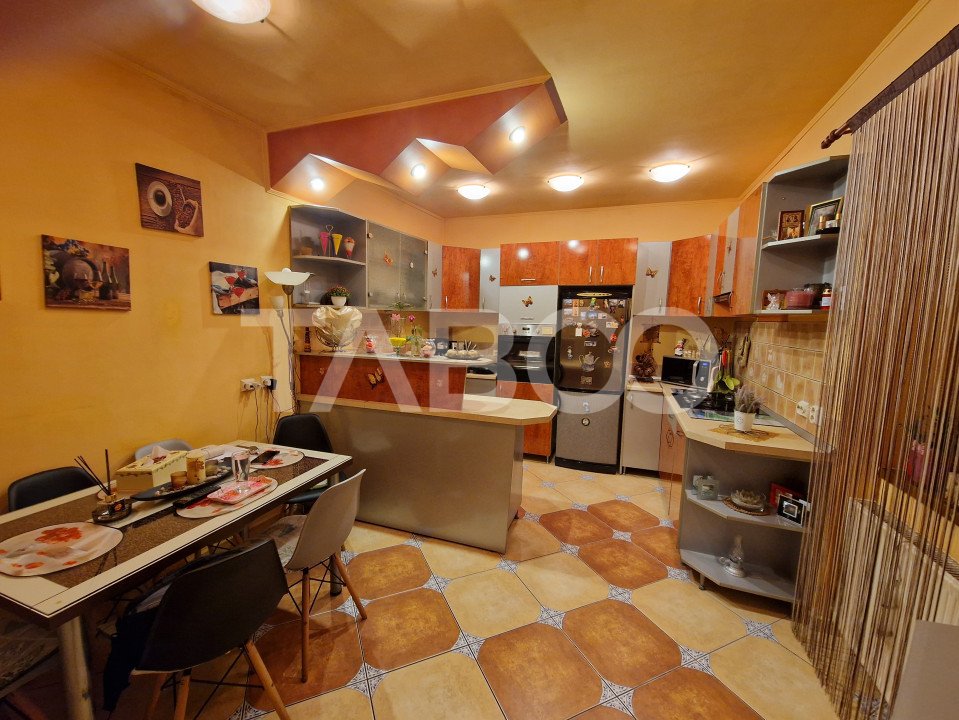 Apartament 89 mpu 4 camere 2 bai loc parcare in inima orasului Sibiu