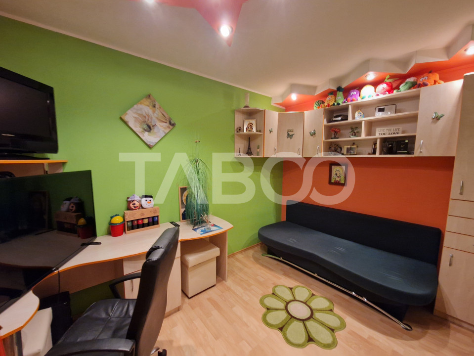 Apartament 89 mpu 4 camere 2 bai loc parcare si pivnita central Sibiu