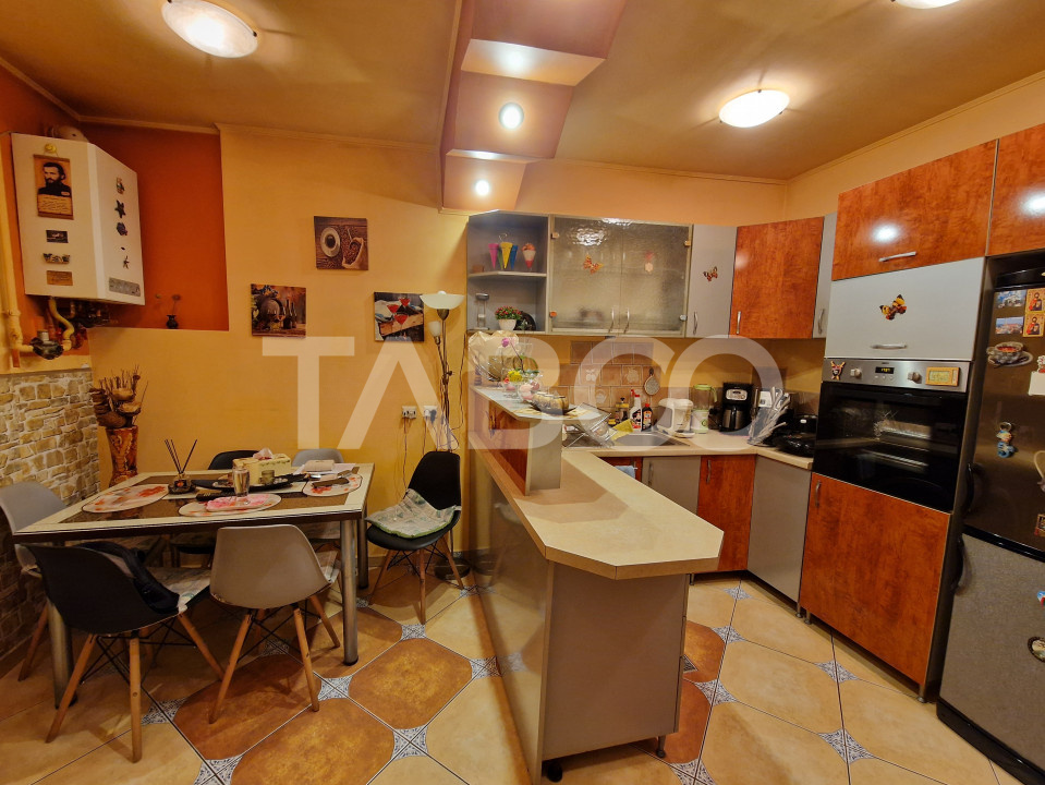 Apartament 89 mpu 4 camere 2 bai loc parcare si pivnita central Sibiu