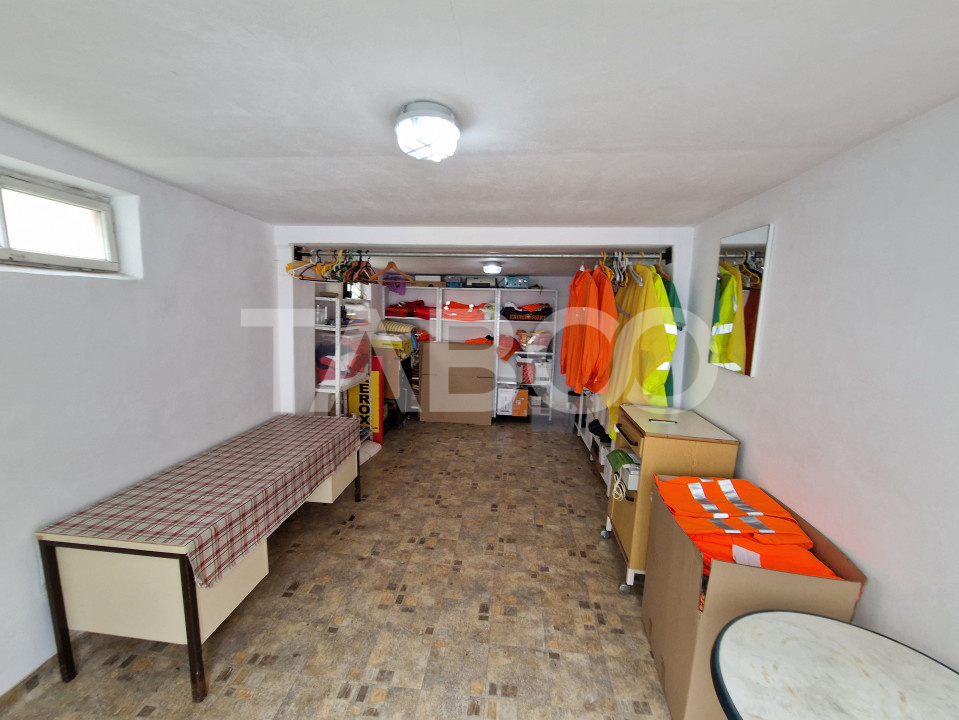 Apartament central 4 camere spatiu comercial garaj si pivnita Sibiu