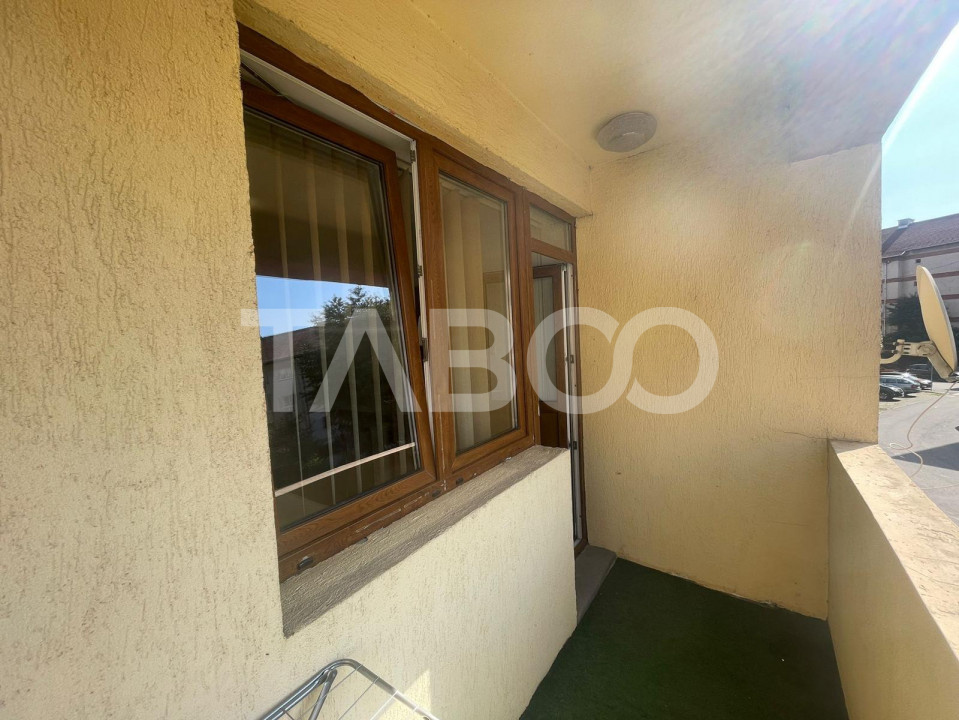 Apartament complet mobilat utilat 2 camere garaj Central