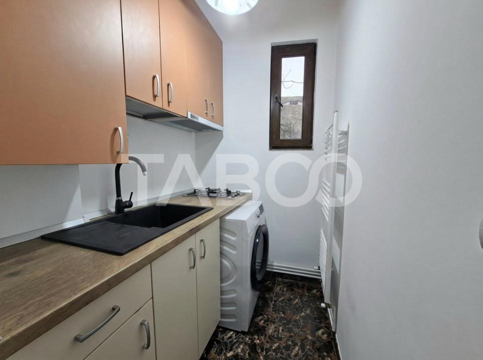 Apartament complet renovat 2 camere garaj acces auto Centru Istoric