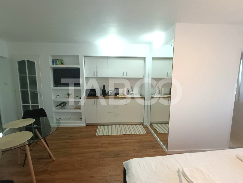 Apartament compus din 2 garsoniere pregatite pentru regim hotelier