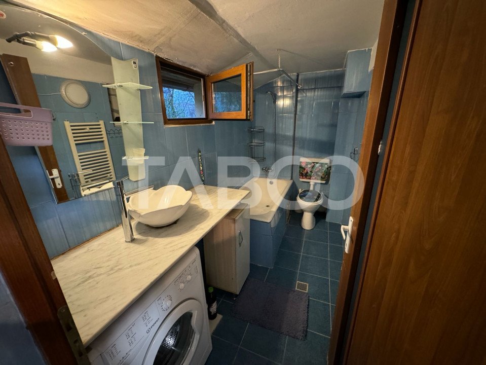 Apartament cu 2 camere 42 mpu cu pivnita langa Cedonia Sibiu