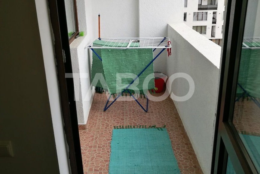 Apartament cu 2 camere balcon si loc de parcare de inchiriat in Sibiu