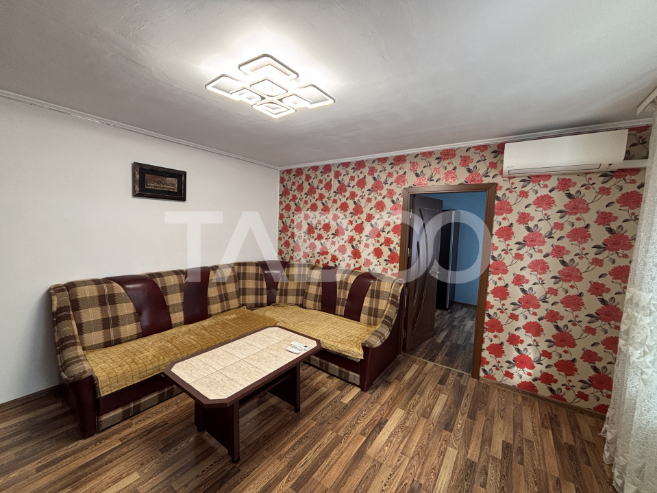 Apartament  cu 2 camere + balcon zona Terezian Sibiu