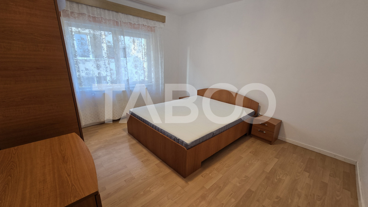 Apartament cu 2 camere de inchiriat mobilat utilat in zona Tilisca