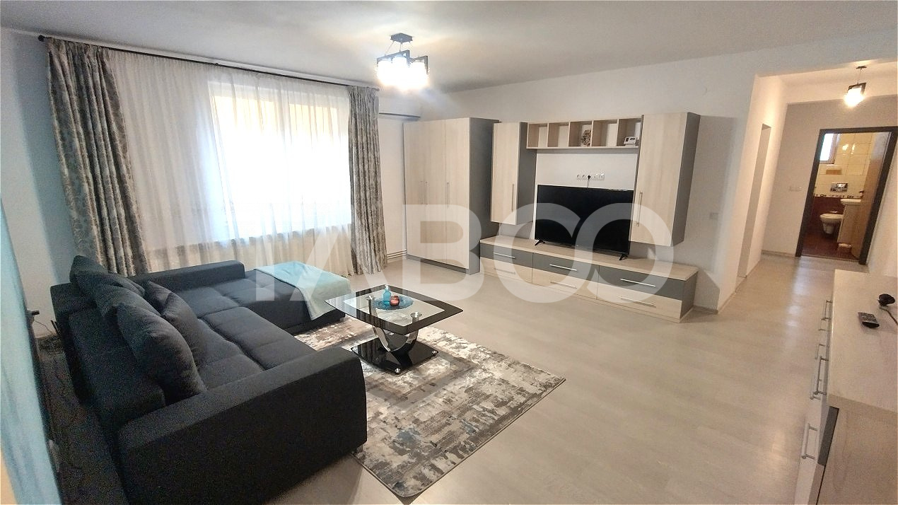 Apartament cu 2 camere de inchiriat parcare si balcon Strand Sibiu