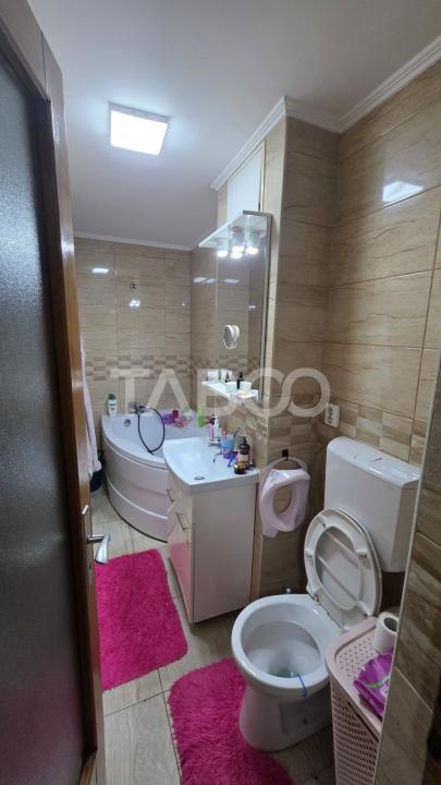 Apartament cu 2 camere de vanzare in Aleea Parc parter