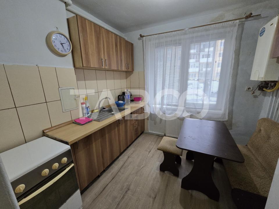 Apartament cu 2 camere de vanzare mobilat 47 utili in Terezian Sibiu