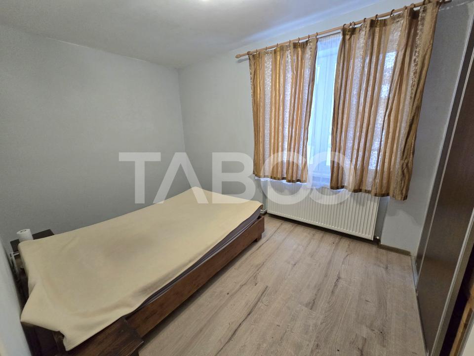 Apartament cu 2 camere de vanzare mobilat 47 utili in Terezian Sibiu