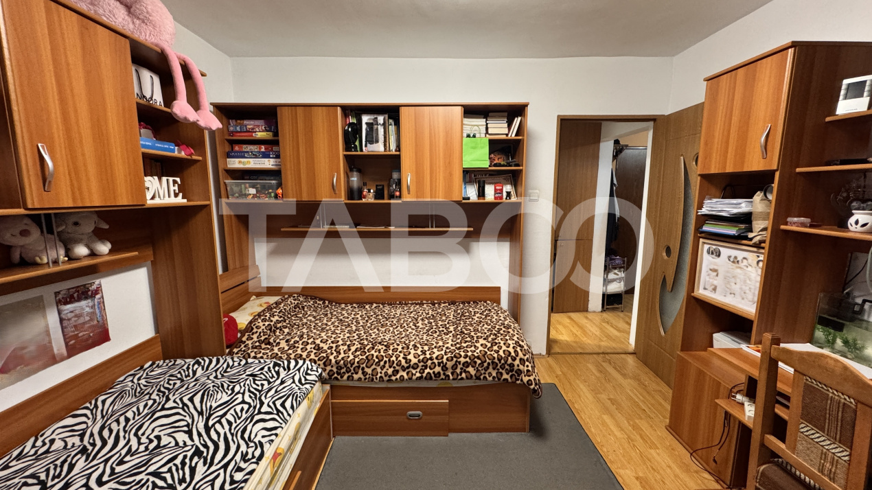 Apartament cu 2 camere de vanzare mobilat utilat 64mpu Broscarie Sibiu