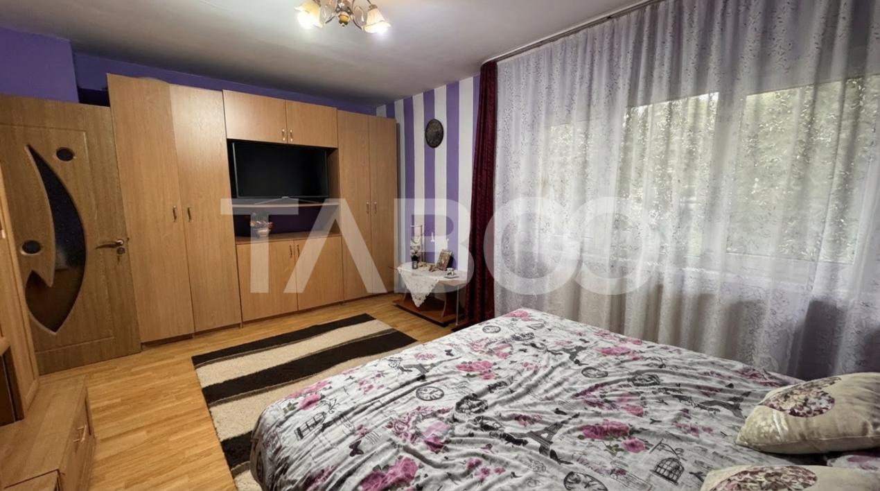 Apartament cu 2 camere de vanzare mobilat utilat  Broscarie Sibiu