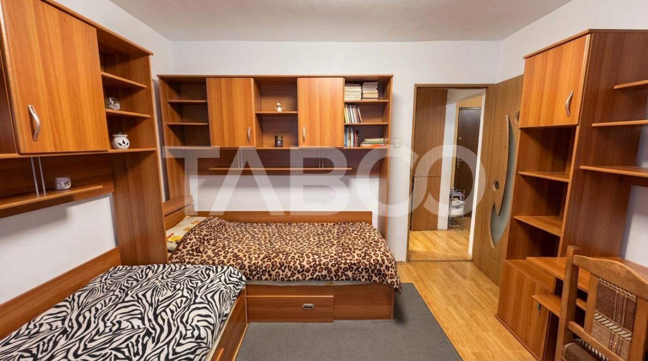 Apartament cu 2 camere de vanzare mobilat utilat  Broscarie Sibiu